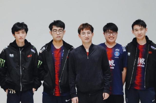 并借机反破 并借机反破