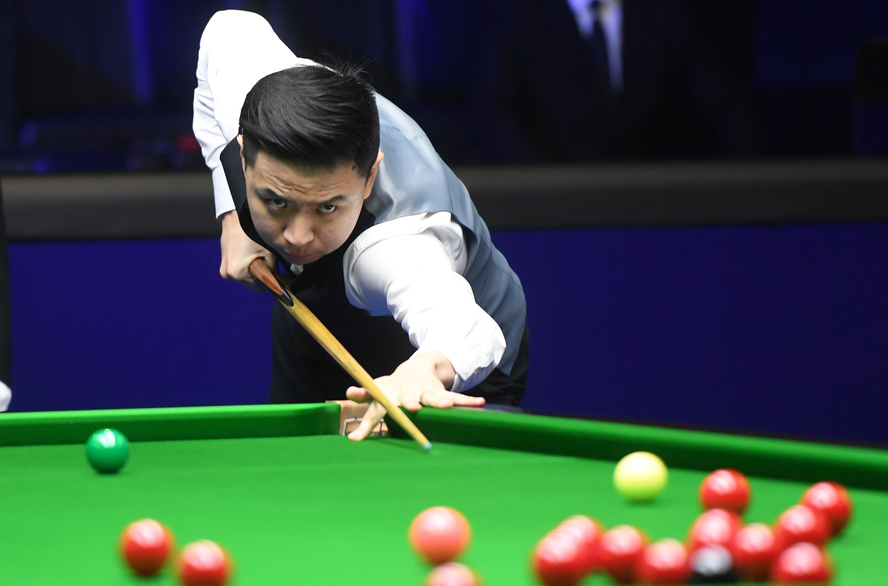 新掌舵人 新掌舵人