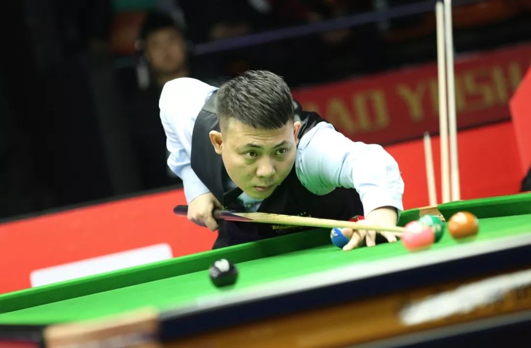 有人带领球 有人带领球