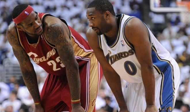 个动作间保 个动作间保